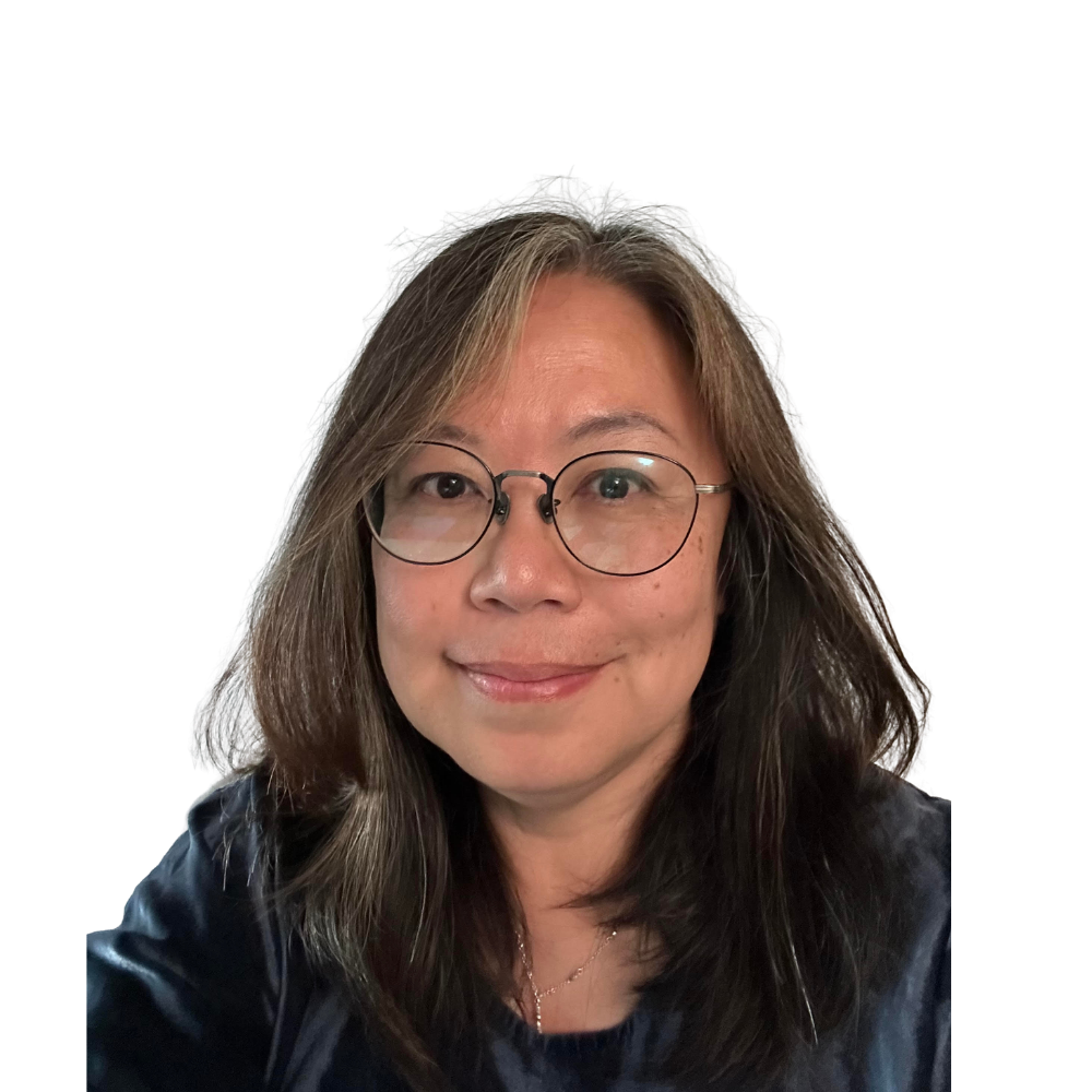 Yvonne Ko/Headshots 2023 (4).png